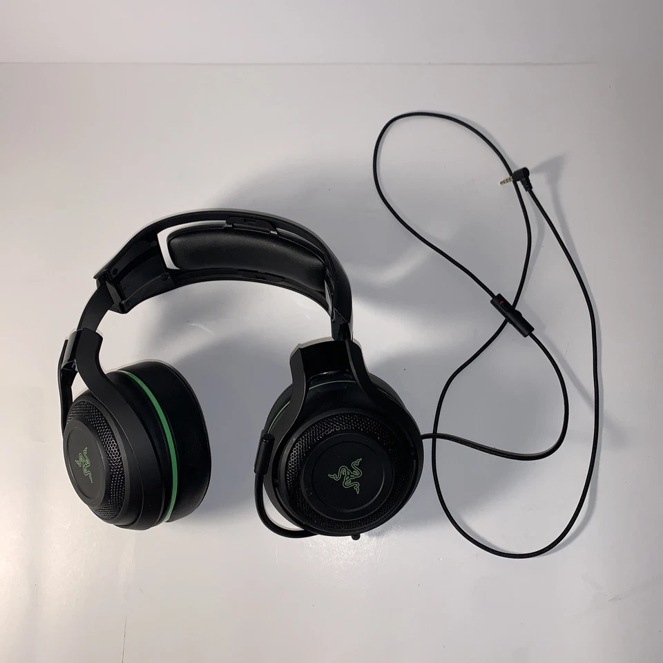 razer kraken headset wired multi platform  black& Green - Image 1 of 4