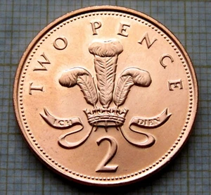GREAT BRITAIN ELIZABETH II 2000 2 PENCE, Prince of Wales BADGE, MAGNETIC UNC - Picture 1 of 6