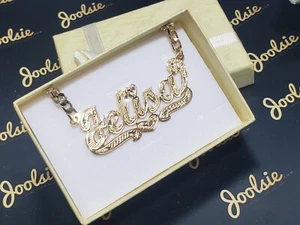 TARGA SINGOLA PLACCATA ORO 18K PERSONALIZZATA, CATENA SENZA NOME * SPEDIZIONE GRATUITA - Foto 1 di 3
