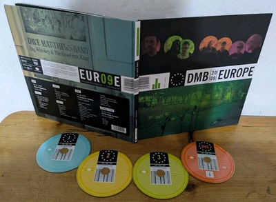 Dave Matthews Band – Europe 2009 (3 CD / NTSC DVD Box Set 2009) - Imagem 1 de 4