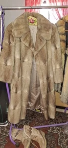 Echt Pelz Damen Mantel XL - Bild 1 von 1