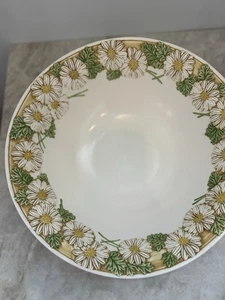 Metlox Poppytrail USA SCULPTURED DAISY 12 in Large Salad Serving Bowl EUC - Picture 1 of 7