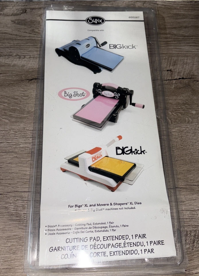 Sizzix  BIGkick/Big Shot/Vagabond Cutting Pads 1 Pair-XL Extended 14.625"X6.25"X - Image 1 of 3