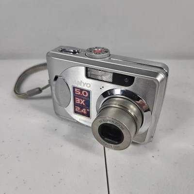 Sanyo VPC-503 5.0 MP Digital Camera Silver - Tested Working - Image 1 of 4