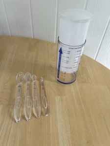 Pampered Chef LOT~Measure-All Wet/Dry 2-Cp Measuring Cp & SET Of Measure Spoons - Picture 1 of 3