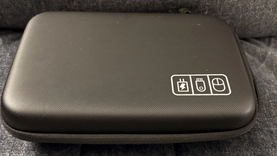 Estojo organizador de eletrônicos de viagem - Imagem 1 de 4