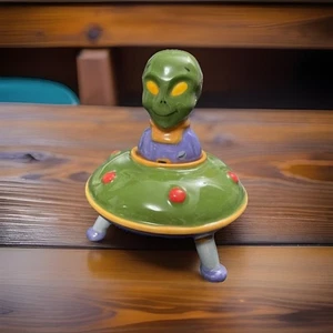 Coctelera de sal y pimienta OVNI extraterrestre barril de galletas exclusivo - Imagen 1 de 2