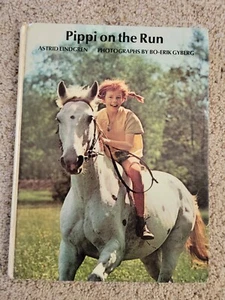 Vintage Book 1971 Pippi on the Run by Astrid Lindgren - Picture 1 of 6