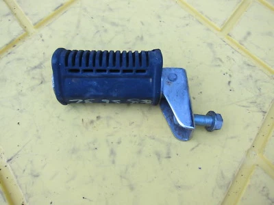 1982 Suzuki GS1100 GL APOIO PARA OS PÉS PEG STEP - Imagem 1 de 4