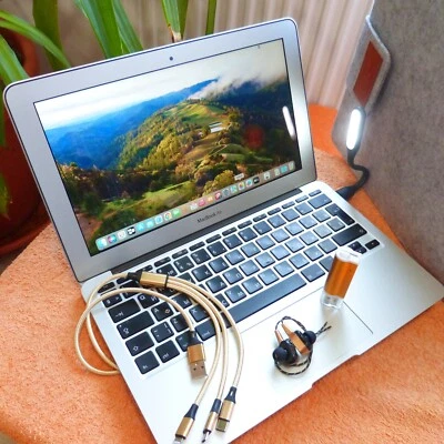 Apple MacBook Air 2011 11 pollici 2025 NUOVO EQUIPAGGIATO XLEXTRAS QWERTY OS ... - Immagine 1 di 4