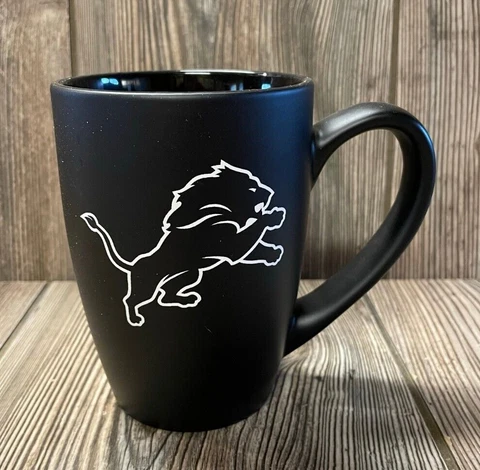 Brand New Detroit Lions Premium Black Ceramic Coffee Mug Cover