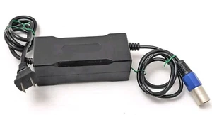 YZPOWER-42 Output:42V4A Battery Charger  3-PIN XLR - Picture 1 of 4