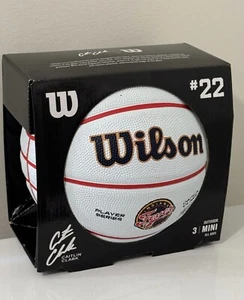 WNBA WILSON PLAYER ICON MINI Size 3 - Caitlin Clark - Indiana Fever - White - Picture 1 of 2