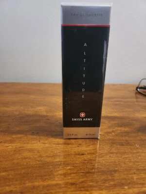 Altitude Swiss Army Eau de Toilette Spray para Hombres 2.5 OZ 75 ml Sellado De Colección Foto 1 de 3