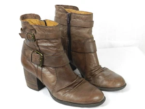 Naya Boots Womens 8.5 M Ankle Booties Block Heel Brown Leather Casual Round - Picture 1 of 8