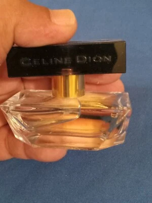 Chic by Celine Dion Para Mujer EDT Perfume Spray .5 oz/15 ml Casi Completo Foto 1 de 2