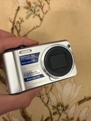 Sony Cyber-shot DSC-H70 16.1MP 10x Optical Zoom Digital Camera - Silver - Image 1 of 4