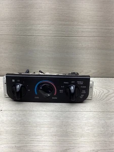 97 98 99 00 01 02 03 Ford F-150 f150 Temperature Climate Control A/C Heat Dash - Picture 1 of 3