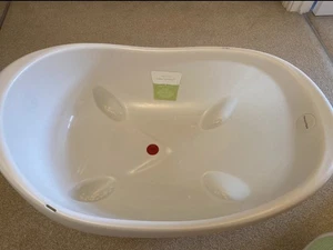 Mamas and Papas Baby Bath + Seat - Picture 1 of 3