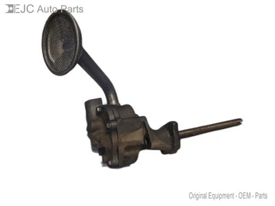 Engine Oil Pump For 04-06 Chevrolet Silverado 2500 HD  8.1 12555868 L18 - Image 1 of 4