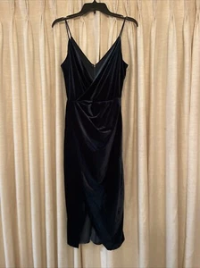 Abito Betsey Johnson verde velluto scollo a V spacco davanti bodycon midi finto avvolgente taglia 8 - Foto 1 di 5