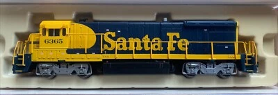 N Scale Atlas DCC Equipped Santa Fe B23-7 Diesel Engine Locomotive ATSF 6365 - Image 1 of 3