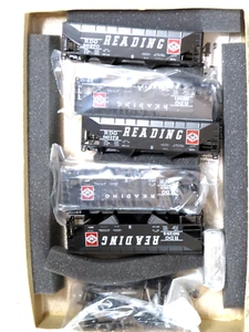 ATHEARN HO 5588 READING AAR 50 TON HOPPERS - 5 PACK - KIT UNGEBAUT L-1103 A - Bild 1 von 5