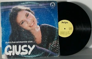 AMICHEVOLMENTE CON GIUSY LP - Foto 1 di 3