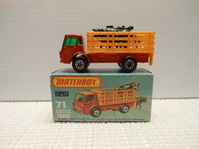 MATCHBOX LESNEY 75 SUPERFAST 1976 #71 RED CATTLE TRUCK NEW IN BOX - Image 1 of 4
