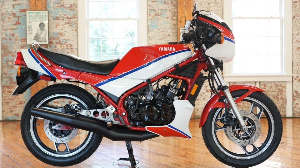 1983 Yamaha RZ350  - Изображение 1 из 4