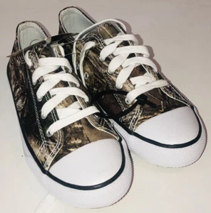 Feild and Stream Kid's Forest Camo Sneakers Casual Shoes Size 13.5 Girl's /Boy's - Picture 1 of 6