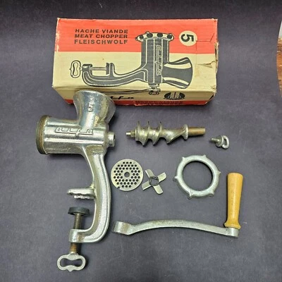 Picadora de carne Alfa Universal 5 vintage Foto 1 de 4