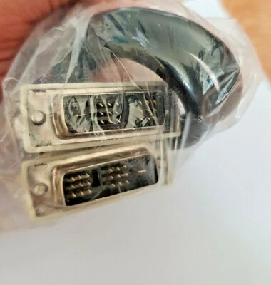 Dell DVI Male to Male DVI Monitor Video Cable 389G1748CAA1DM - Image 1 of 4