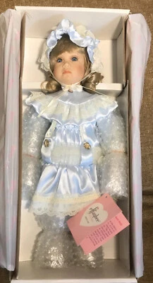 "Muñeca Sarah de la artista Peggy Dey Effanbee original 18"" porcelana de colección 1993 nueva en caja" Foto 1 de 4