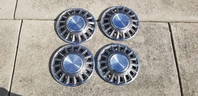 4-1968 福特野马 14 英寸车轮盖轮毂盖全套原始设备制造商  — 第 1/4 张图片