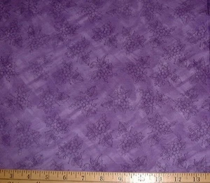 DEBBIE MUMM Fabric - CLASSIC FRUIT BOWLS - Grape Etchings - 27" REMNANT - Picture 1 of 1