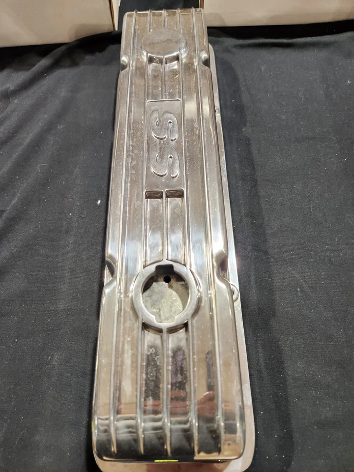 New Small Blck Chevy Classic Finned Custom Valve Covers Polished SS 110-2015 - Image 1 of 1