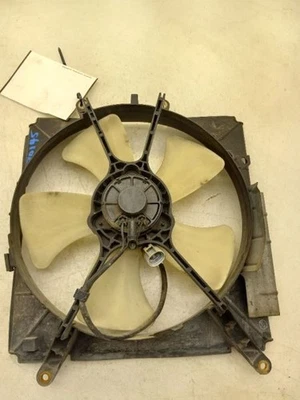 93-97 TOYOTA COROLLA DX 1.8L TRACCIÓN DELANTERA EN MONTAJE VENTILADOR RADIADOR  Foto 1 de 4