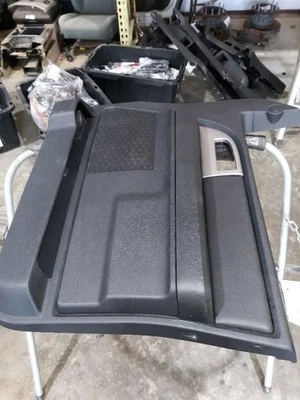 2009-2017 EXPEDITION Passenger Right Front Door Trim Panel, Black Foto 1 de 4