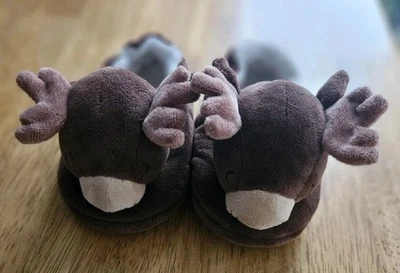 Zapatillas de felpa de reno para niños pequeños de Navidad, talla 7/8. En muy buen estado Foto 1 de 4