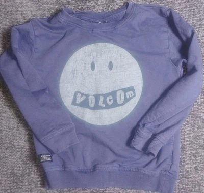 Boys Volcom Sweatshirt, Blue with face, Size 6 Kids Boys, Skater, Surfer, Board. - Image 1 of 4