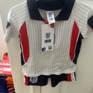 England 1998 Home Kit T & Short Set - Baby 12-18 months - Picture 1 of 4