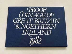 1982 Proof Coinage United Kingdom of Great Britain And Northern Ireland - Foto 1 di 6