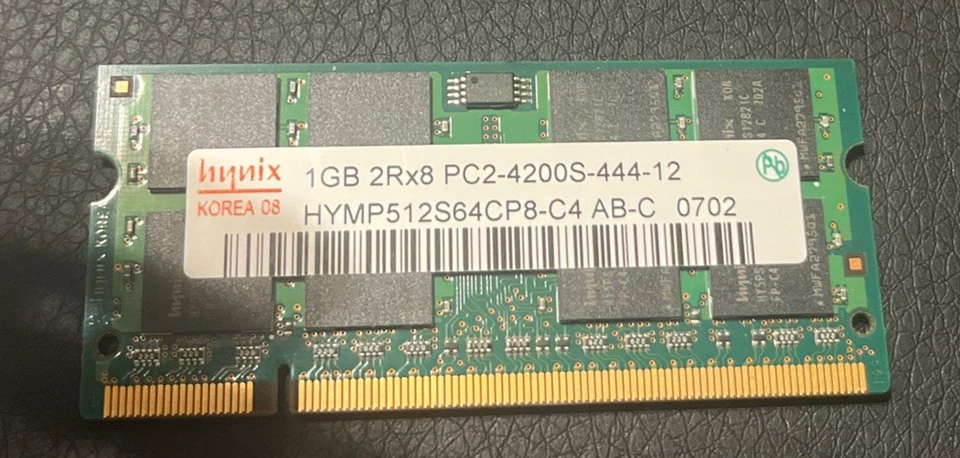 Hynix 1GB RAM Chip 2Rx8 PC2-4200S-444-12 2GB HYMP512S64BP8-C4 AB - Image 1 of 1