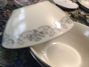 Johann Haviland  8" Round Vegetable Bowl Rhineland Pattern Bavaria Germany - Picture 1 of 8