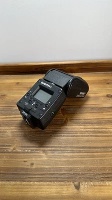 Câmera Flash Nikon Quantum Qflash Trio QF8N Falta Bateria, Cabo, Lâmpada - Imagem 1 de 4