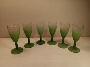 Set 6 bicchieri cordiali vintage Blendo verde smerigliato - bordo oro MCM - Foto 1 di 10
