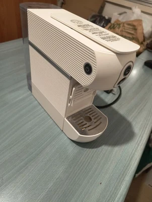 Illy ESE 800W Macchina per Caffè a Cialde - Bianca - Immagine 1 di 4