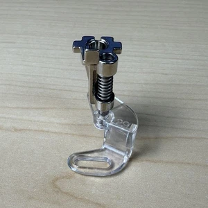 Pie acolchado Bernina genuino con suela transparente #29 - nuevo estilo - Imagen 1 de 5