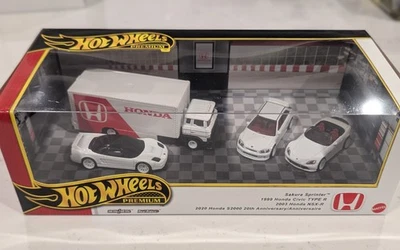 Hot Wheels Honda Diorama Set Ek9 Type R, 03 NSX-R, S2000 Anniversary - Image 1 of 4